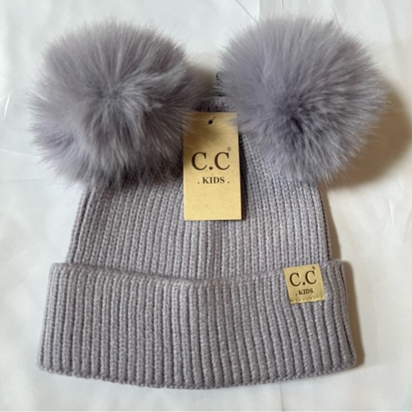 C.C Kids Light‎ Purple Warm Cozy Winter Rib-Knit Beanie Hat with Faux Fur Pompom - Picture 3 of 10